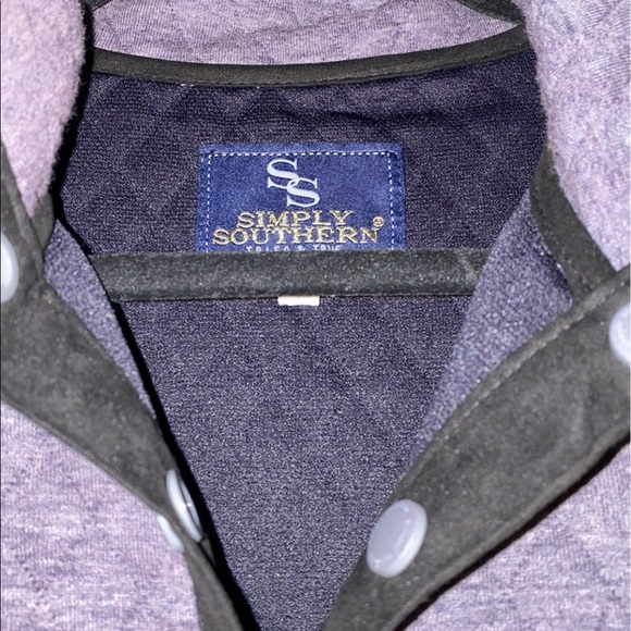 Simple southern pullover - Picture 3 of 3